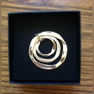 Costume Jewelry Necklace